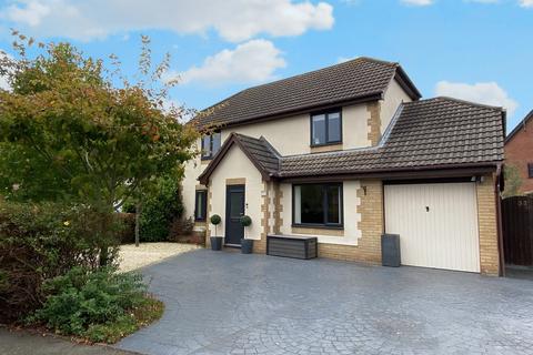 4 bedroom detached house for sale, Mallens Croft, Bramshall