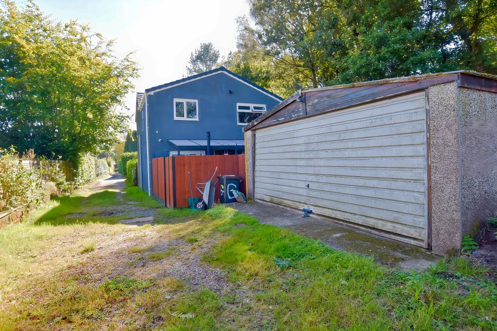 Garage & Access
