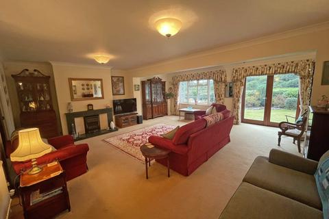 4 bedroom detached bungalow for sale, Wordsworth Close, Scarborough YO13