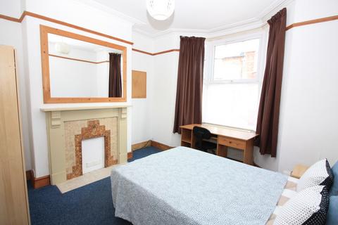 4 bedroom terraced house for sale, Rosebery Road, Mount Pleasant