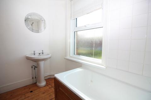 27 Rosebery Road, Exeter, EX4 6LT