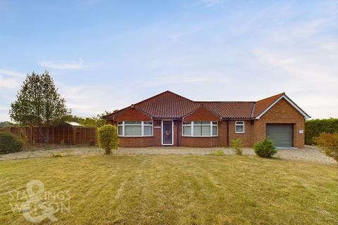 5 bedroom detached bungalow for sale, Elmham Road, Beetley, Dereham