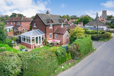 3 bedroom detached house for sale, Church Street, Occold, Eye