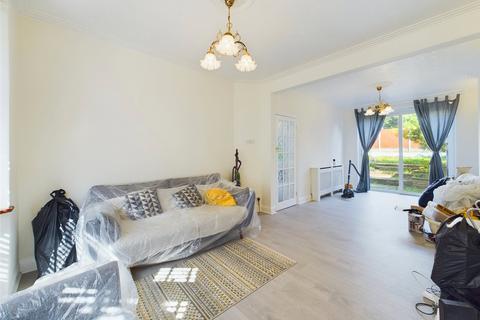 3 bedroom house to rent, Carnanton Road, Walthamstow, London E17