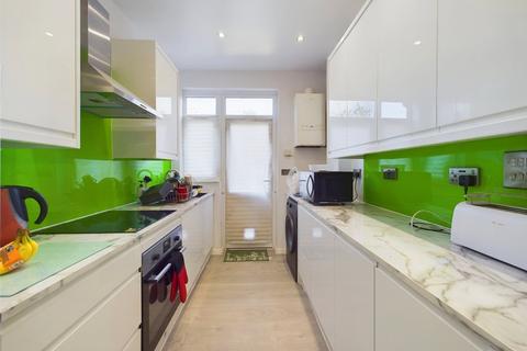 3 bedroom house to rent, Carnanton Road, Walthamstow, London E17