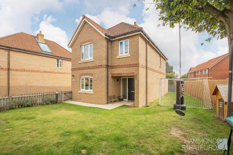 4 bedroom detached house for sale, Evora Road, Wymondham