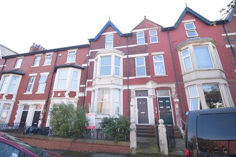 2 bedroom flat to rent, Bold Street, Fleetwood