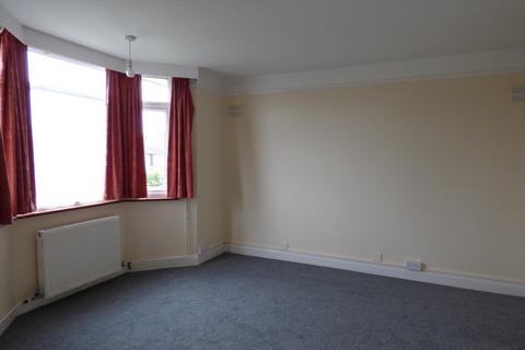 2 bedroom detached bungalow for sale, Centre Drive, Newmarket