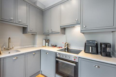 1 bedroom apartment for sale, New North Road, Hoxton, London, N1