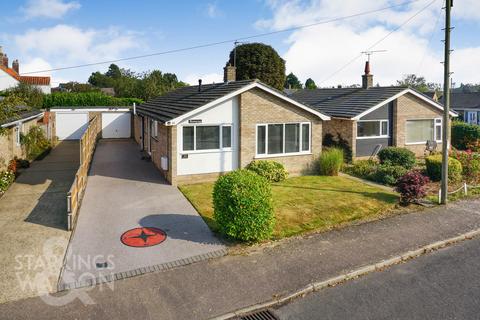 3 bedroom detached bungalow for sale, Borton Road, Blofield Heath, Norwich