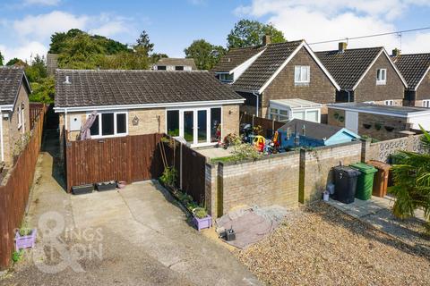 3 bedroom detached bungalow for sale, Glebe Close, Long Stratton, Norwich