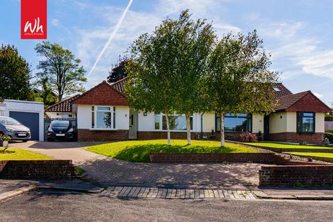 4 bedroom semi-detached bungalow for sale, The Meadows, Hove