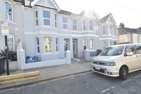 3 bedroom semi-detached house to rent, Alpine Road, Hove