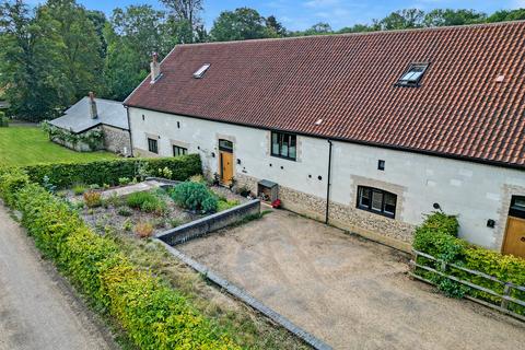 5 bedroom barn conversion to rent, Church Street, Cambridge CB22