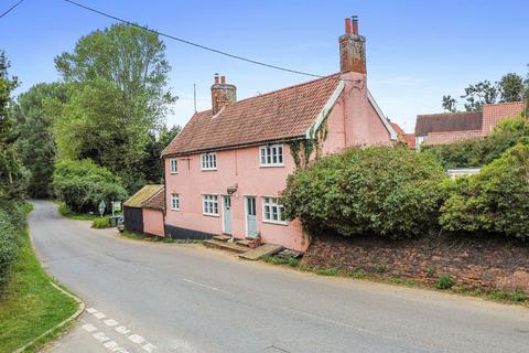 4 bedroom detached house for sale, The Old Fox, Fox Hill, Hollesley, Woodbridge