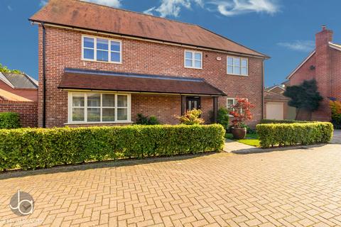 4 bedroom detached house for sale, Salis Close, Tiptree