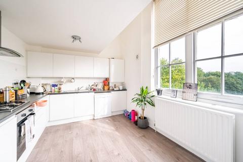 1 bedroom flat to rent, Este Road, Battersea, SW11