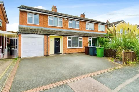 4 bedroom semi-detached house for sale, Oriel Drive, Syston, LE7