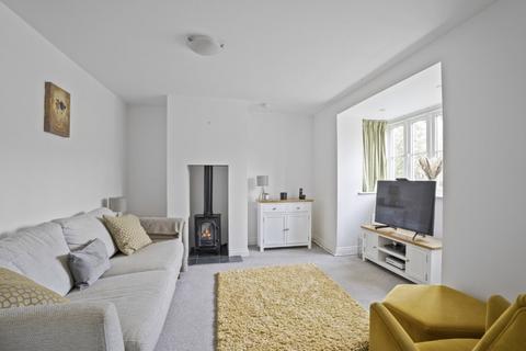 3 bedroom end of terrace house for sale, Main Street, Long Compton, Shipston-on-Stour, Warwickshire, CV36