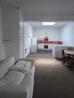 2 bedroom flat to rent, at Nationwide, Flat 6, 84, Stokes Croft BS1