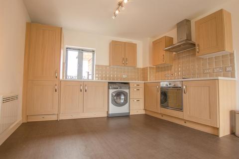 3 bedroom apartment to rent, Heworth Croft, York, YO31 7SN