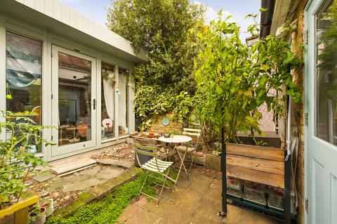 2 bedroom terraced house for sale, Christchurch Road, Parkside, East Sheen