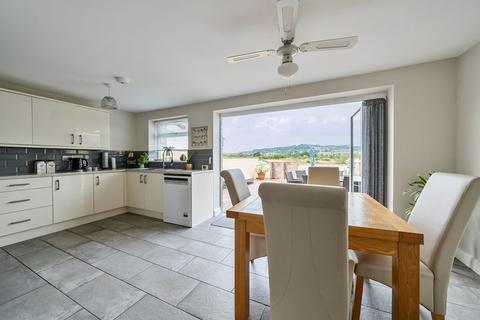 242 Ashton Drive, Bristol, BS3 2QA