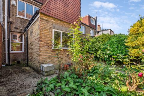 5 bedroom terraced house for sale, Clavering Avenue, Barnes, London