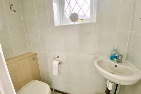15 Lesley Close, Bexley, DA5 1LX
