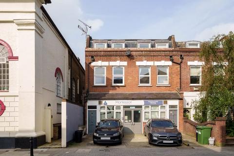 2 bedroom maisonette for sale, Dalling Road W6