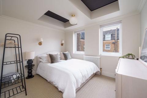 25a Dalling Road, London, W6 0JD