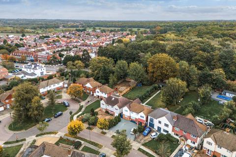 5 bedroom detached house for sale, Barnet Drive, Bromley BR2