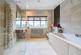 Bedroom 1 en suite