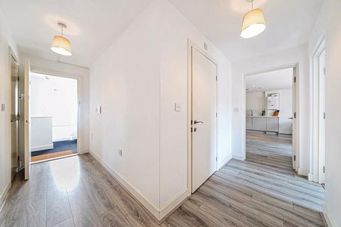 Flat 3, Platinum Apartments, 69 Lower Road, Kenley, CR8 5FF
