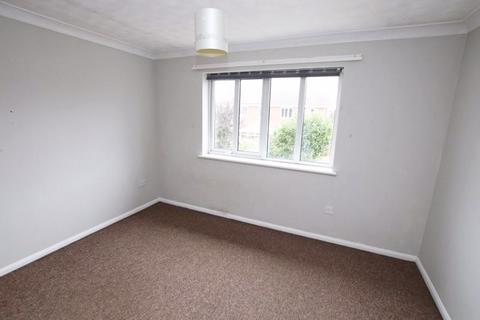 2 bedroom end of terrace house for sale, ST.CATHERINES COURT, GRIMSBY