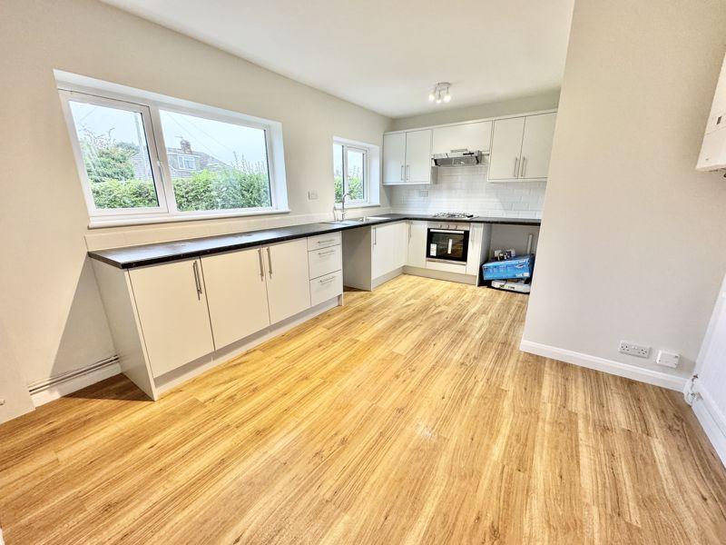 Kitchen dining area