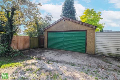135 High Road, Broxbourne, EN10 7BS
