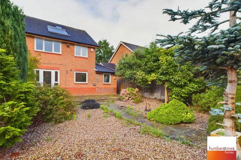 12 Honeysuckle Close, Quinton, Birmingham, B32 1RF