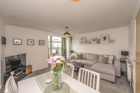 2 bedroom flat for sale, 9/3 Slateford Green, Edinburgh, EH14