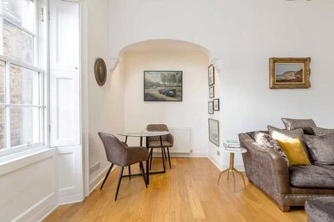 1 bedroom flat for sale, 12/11 Atholl Place, Edinburgh, EH3