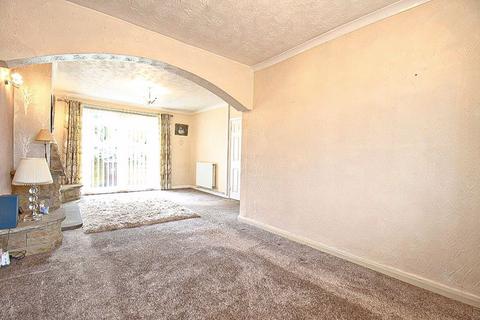 3 bedroom semi-detached house for sale, Mount Road, LANESFIELD, WV4 6LY