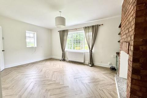 2 bedroom end of terrace house for sale, Rectory Road, Sutton Coldfield, B75 7PJ