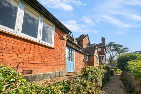 1 bedroom apartment for sale, Hindhead Road, Hindhead