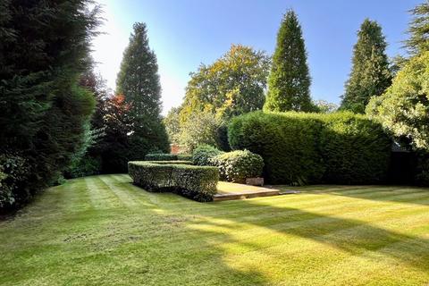 30 Hartopp Road, Sutton Coldfield, B74 2QY