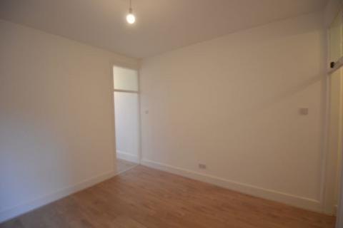 2 bedroom terraced house to rent, 33 Westfield Road, Kings Heath B14 7SX