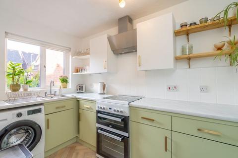 2 bedroom terraced house for sale, Mosse Gardens, Chichester