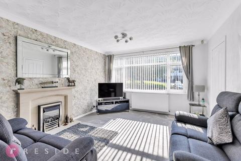 44 Cemetery Road, Royton, Oldham, OL2 5SW