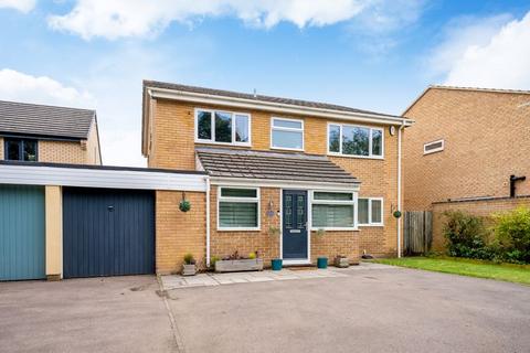 4 bedroom detached house for sale, Fallow Way, Banbury