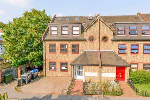 1 bedroom apartment for sale, Churchfield Road, Walton-On-Thames