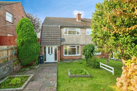 3 bedroom semi-detached house to rent, Llanedeyrn Road, Penylan, Cardiff